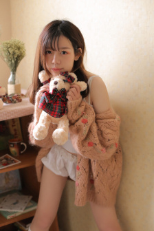 女大学生沙龙室2